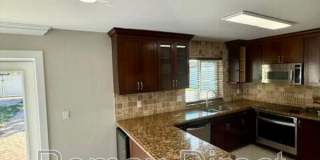5120 El Claro S Gallery 1