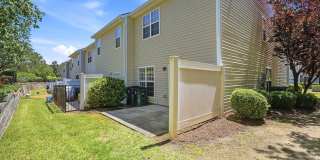 Beautiful  3 bedroom Townhome Living in Apex, NC Gallery 29