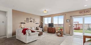 Spacious 3BD/2BA Home in Bakersfield's 93313 — Fully Equipped, Garage & Small Pets Welcome! Gallery 5