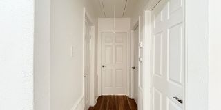 2319 Burnet St Gallery 15