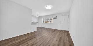 6944-6954 Coldwater Canyon Ave. Gallery 21