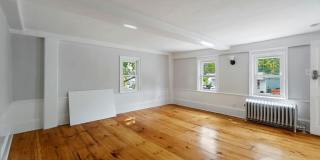 3 Portsmouth Avenue Gallery 34