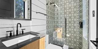 1610 NE 4th Pl 1610 NE 4th Pl Gallery 25