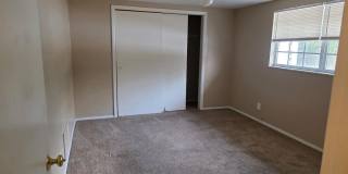 Move-In Ready 2BR/2BA Triplex with Patio & Parking in Prime Location Gallery 7