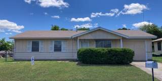 820 Michelle Dr Gallery 1