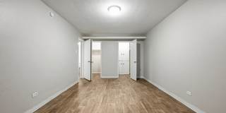 South Josephine Apartments Gallery 8