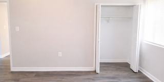 2026 Move-In Special – $500 LEASE SIGNING BONUS!! Top-Floor 2-Bedroom Condo in Southwest DC – Remodeled & Move-In Ready!! Gallery 18