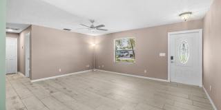 687 NE Maranta Gallery 8