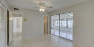 2041 Coral Reef Dr Gallery 28