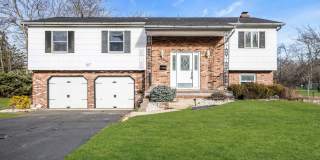 107 Old Bridge Drive Gallery 1