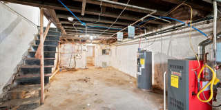 2BR/1BA Home | East Germantown Gallery 7
