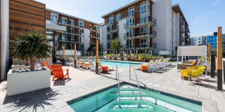 AMLI Marina Del Rey Gallery 22