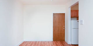 1740 Humboldt Blvd. Gallery 9