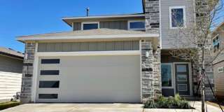 Spacious - Like New - 4 Bedrooms - Versatile! Spacious - Like New - 4 Bedrooms - Versatile! Gallery 1