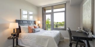 The Lindley Gallery 28