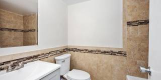 11659 STONEVIEW Square Gallery 24