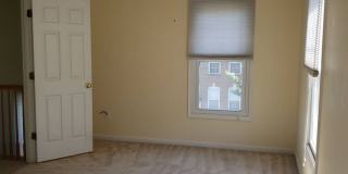COMING SOON! END UNIT Lakelands TH Style Cottage with 2-car Garage Gallery 7