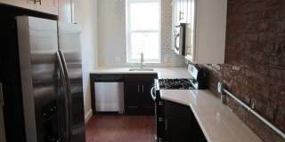 Beautiful 3 bed, 1 bath luxury apartment South Side Flats Gallery 1