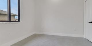 4501 SW 15th ST Gallery 20