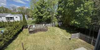 17 Clarence Avenue Gallery 27