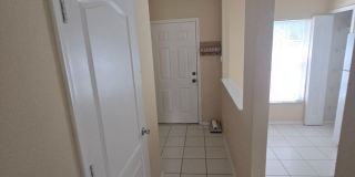2-Bedroom, 2.5-Bathroom Townhouse in Zephyrhills Gallery 4
