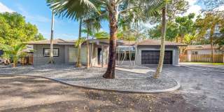 1030 SW 14th Ter 1030 SW 14th Ter Gallery 25