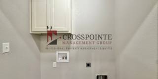 501 West Vance Street Gallery 10