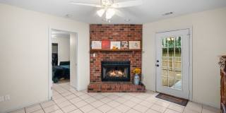 Southside Savannah Gem – 4BR Home in Windsor Forest with Sunroom & Patio Gallery 36