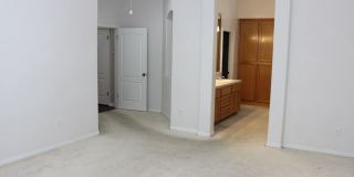 Spacious 4 Bed / 2 Bath Home with Pool & Fireplace in Northwest Bakersfield (93312) Gallery 8