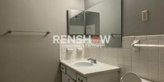 3210 Thirteen Colony Mall Gallery 9