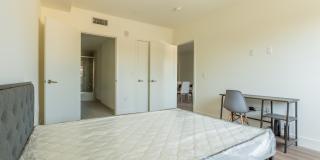 1450 S Barrington Ave Gallery 19