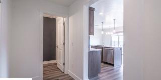 Private 4 Bedroom Corner Unit Gallery 21