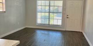 Cottage Court Gallery 26