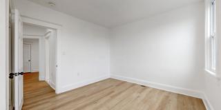 2320 W LEXINGTON Street Gallery 21