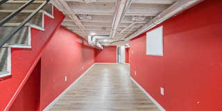 5527 CATHARINE Street Gallery 19