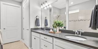 11932 Bourke Place Gallery 21