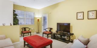108 LIGHTHOUSE Circle Gallery 1