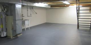 103 Hazel St Gallery 16