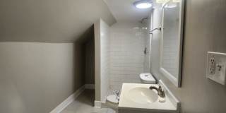 8000 S Woodlawn Avenue Gallery 10