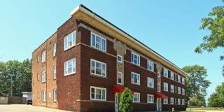 14236 Lakeshore Boulevard unit: 6 Gallery 1