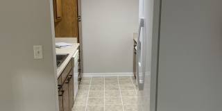 Condo available 8/1! Option for All utilities included Gallery 4