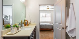 The Devon at University Place Gallery 22