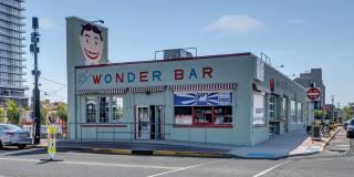 26 Atlantic Avenue Gallery 49