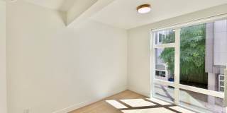 2025 Built Queen Anne Townhome with Rooftop & Water Views Gallery 13