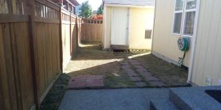 3 Bedroom 2.5 Bath Home in Great Blueberry Ridge Neighborhood with Garage Gallery 14