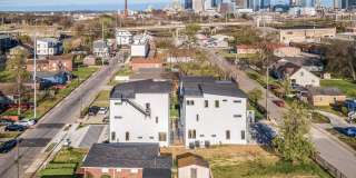 Stunning 4 Bedroom Home w/ Rooftop Deck Close to Downtown Nashville Gallery 29