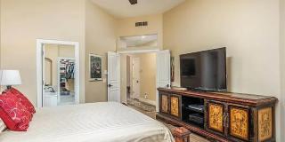 8331 E CACTUS WREN Road Gallery 19