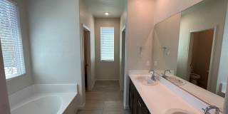 Energy Efficient Oakley Home Gated Community Gallery 24