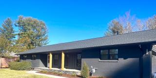 3 Bedroom 2 Bath house Great Hendersonville Location! Gallery 1