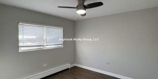 1321 West Sherwin Ave. Gallery 7